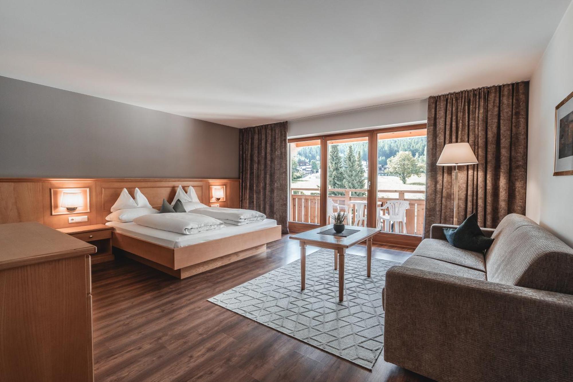ברוניקו Hotel Reischach מראה חיצוני תמונה