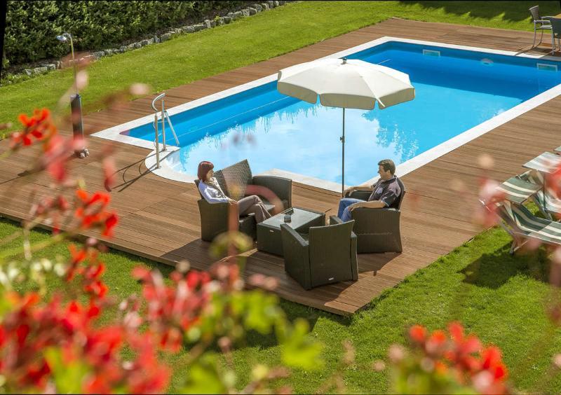 ברוניקו Hotel Reischach מראה חיצוני תמונה