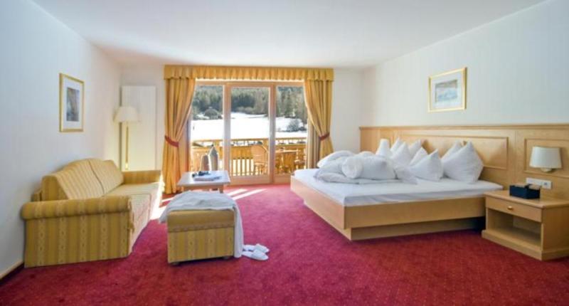 ברוניקו Hotel Reischach מראה חיצוני תמונה