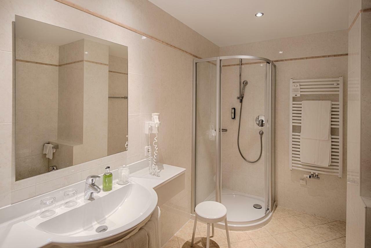 ברוניקו Hotel Reischach מראה חיצוני תמונה