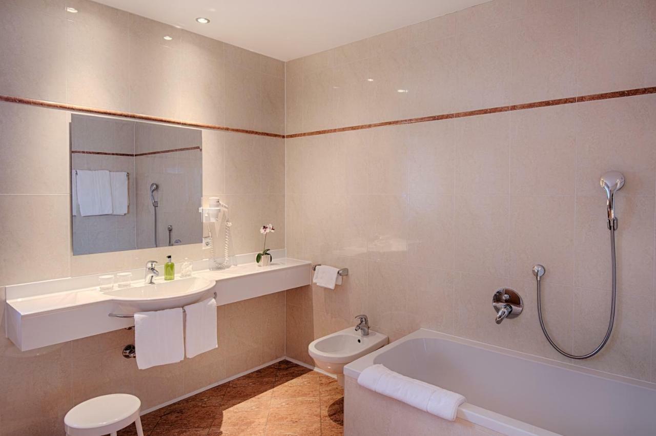 ברוניקו Hotel Reischach מראה חיצוני תמונה
